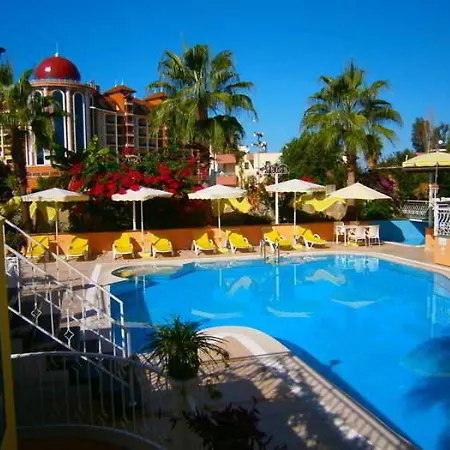 Belturk Hotel Side